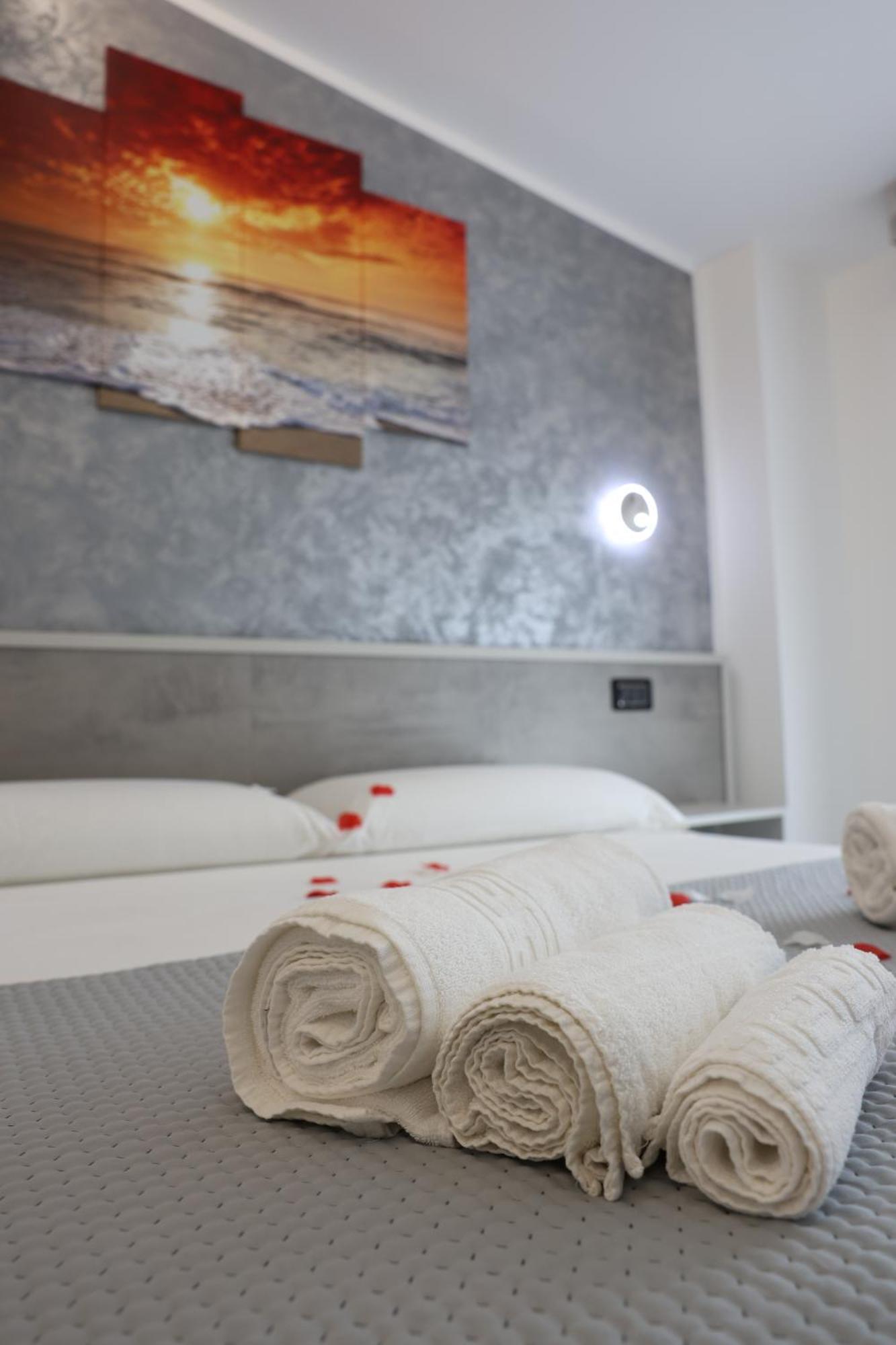 B&B Sunlight Tropea Buitenkant foto